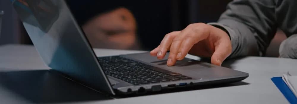 Jak włączyć mikrofon w laptopie i uniknąć problemów z dźwiękiem