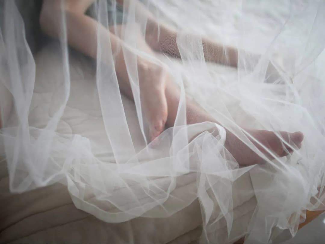 Czy tiul można prasować bez ryzyka uszkodzenia materiału?