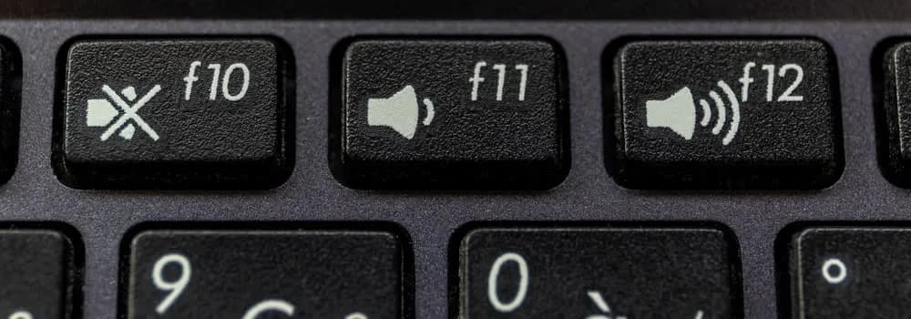 Jak włączyć klawisze funkcyjne w laptopie i uniknąć problemów z ustawieniami