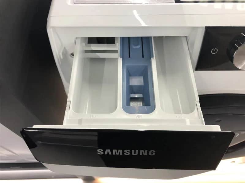 Gdzie wlać płyn do prania Samsung, aby uniknąć problemów z praniem