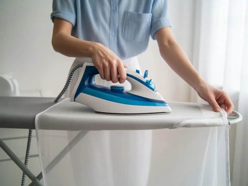 Jak prasować firany z woalu bez ryzyka ich zniszczenia?