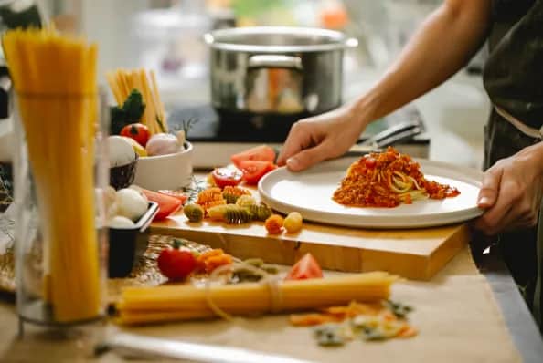 5 niezbędnych urządzeń kuchennych w każdym domu