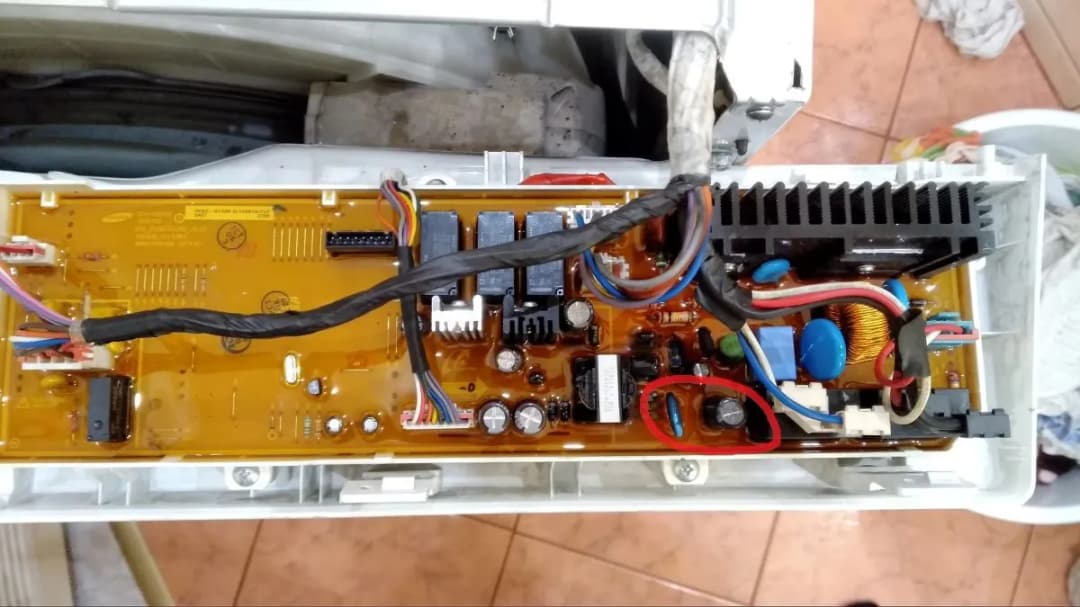 Błąd 3E w pralce Samsung - poznaj przyczyny i skuteczne rozwiązania