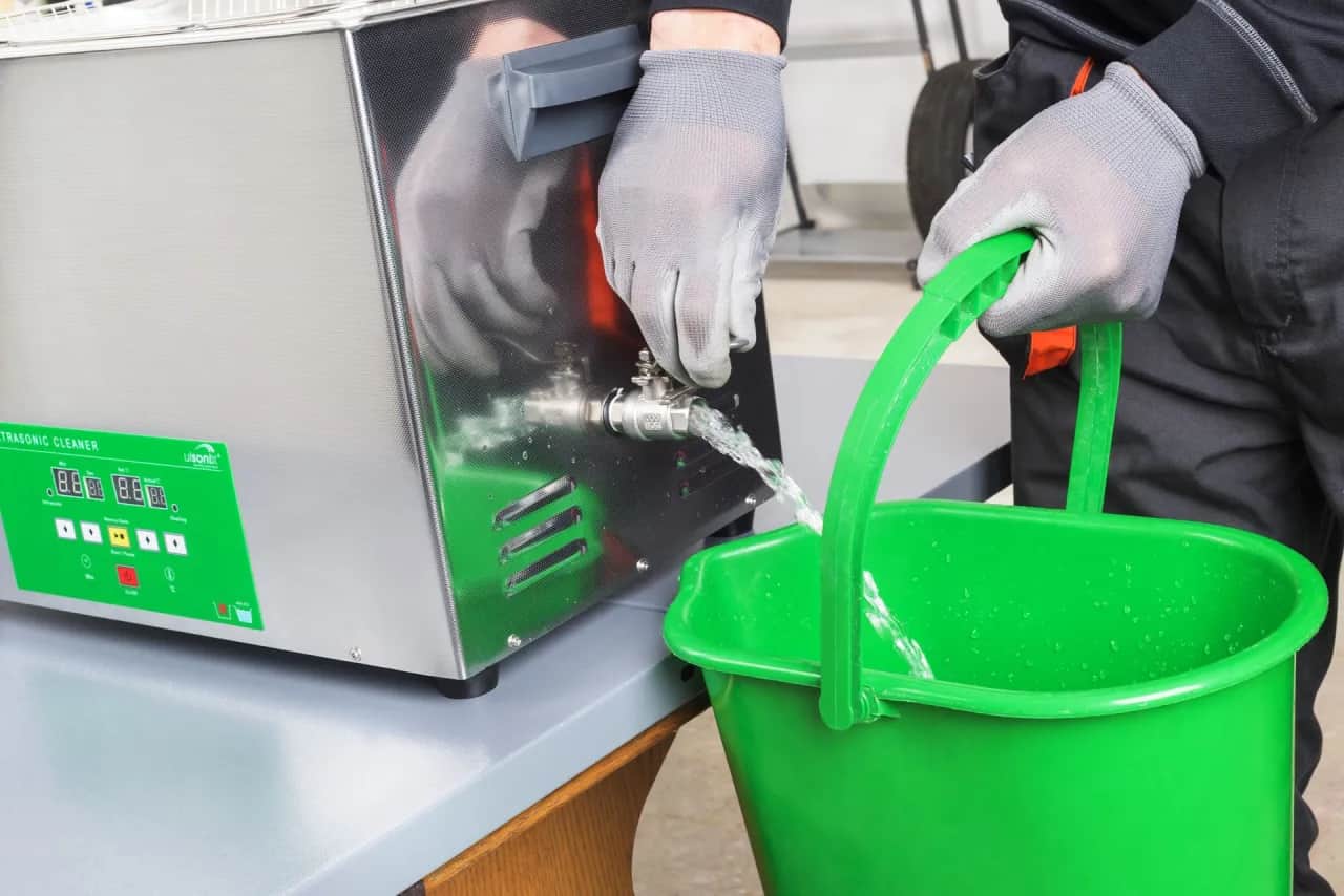 Gdzie kupić płyn do myjki ultradźwiękowej i nie przepłacić?