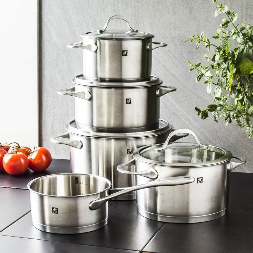 Garnki aluminiowe czy stalowe - co wybrać, aby nie żałować?