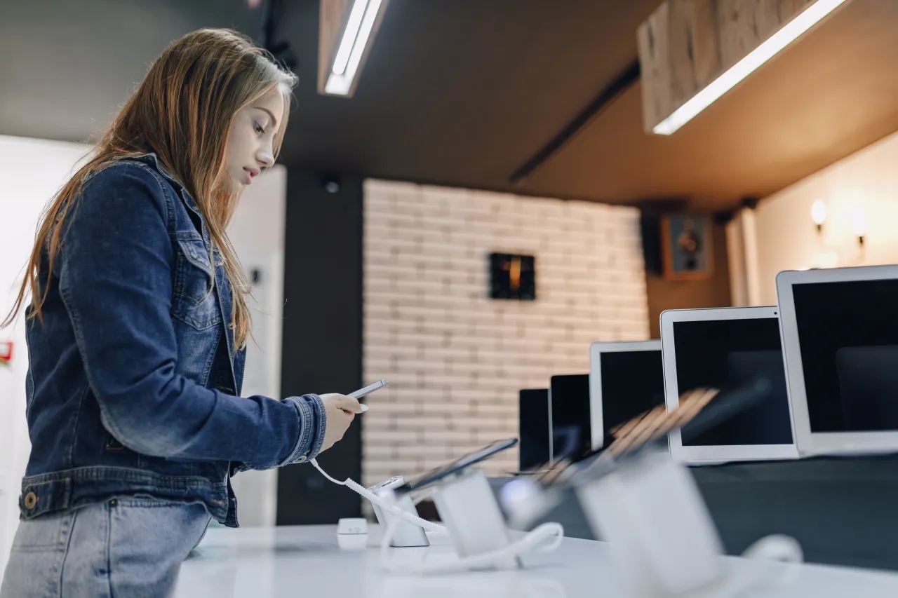 Jak oszczędzić podczas kupowania sprzętu elektrycznego?